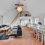 Twelve-bedroom In Ulfborg