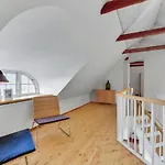 Twelve-bedroom In Casa vacanze *