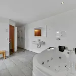 Twelve-bedroom In Semesterbostad Ulfborg