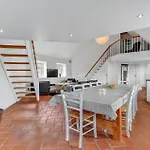 Casa vacanze Twelve-bedroom In *