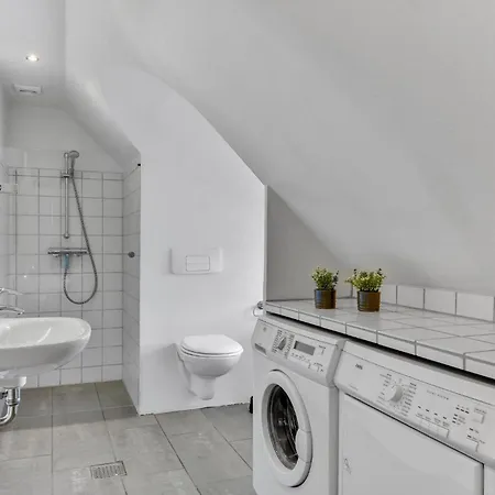 Tatil Evi Twelve-Bedroom Accommodation In Ulfborg *