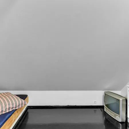 Twelve-Bedroom Accommodation In Ulfborg Ulfborg