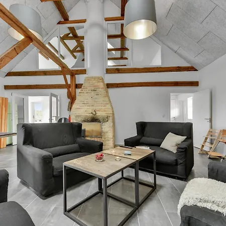 Twelve-Bedroom Accommodation In Ulfborg Tatil Evi